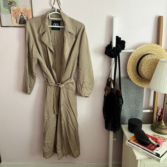 CAMEL LONG TRENCH COAT| ZARA - Picture 3 of 5